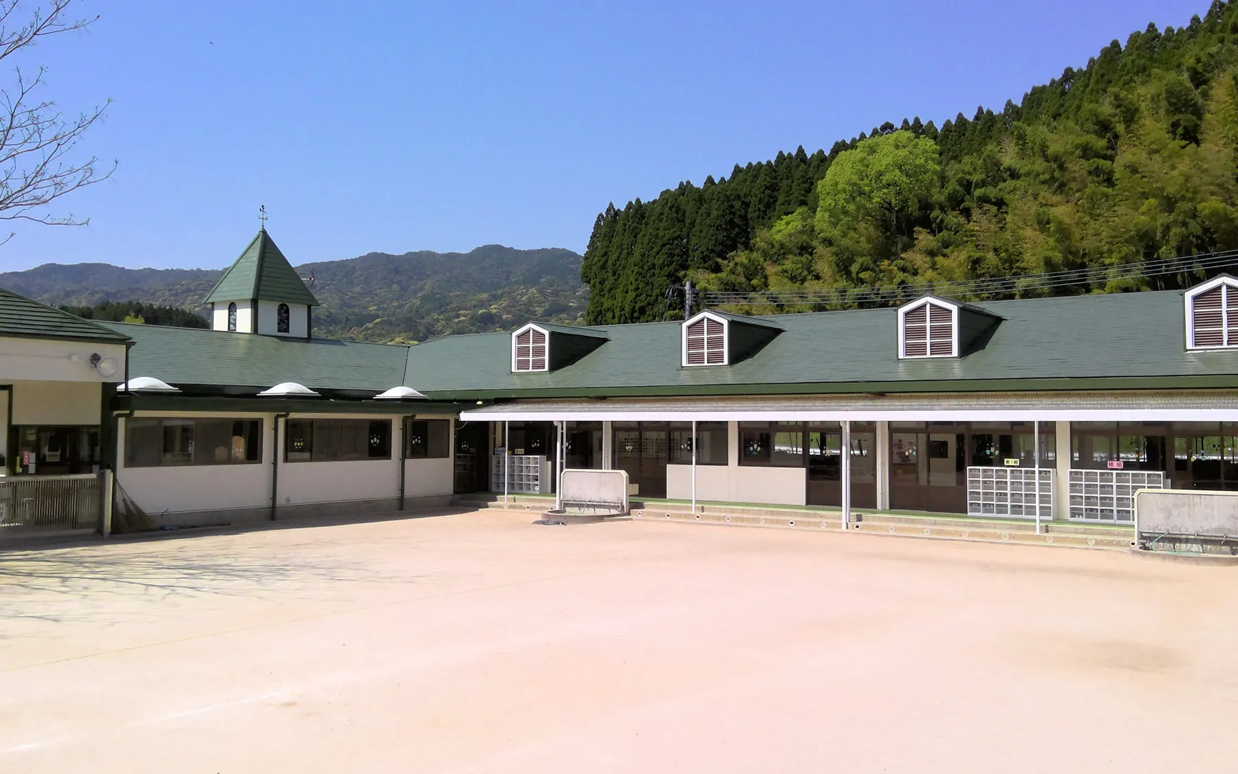 南関ひまわり幼稚園